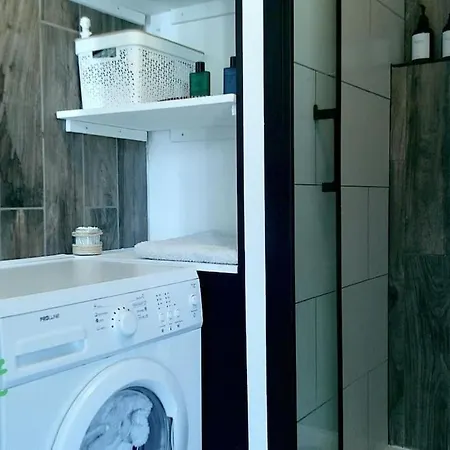 Basse Chenaie Cocon Avec Terrasse Et Parking Nantes